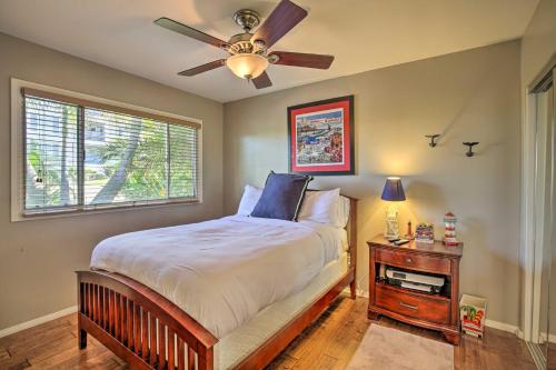 Фотография гостевого дома Tropical Home - 200 Yards to Beach Entrance!