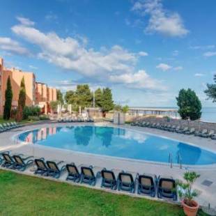 Фотографии гостиницы 
            Hotel Umag Plava Laguna
