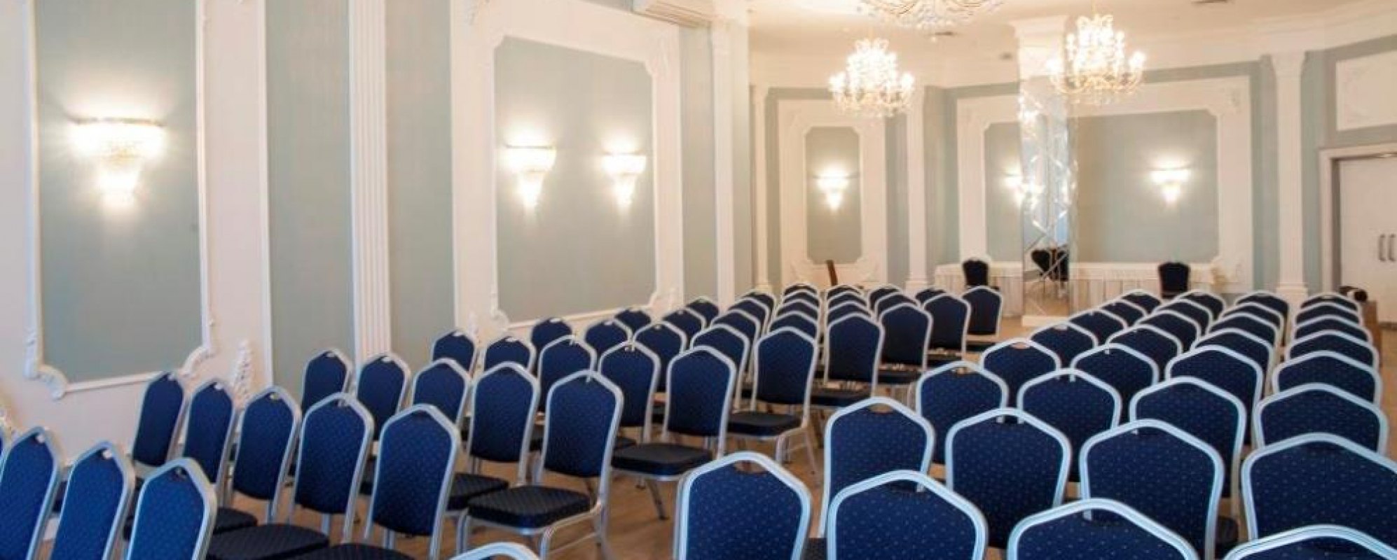 Фотографии конференц-зала Тиффани