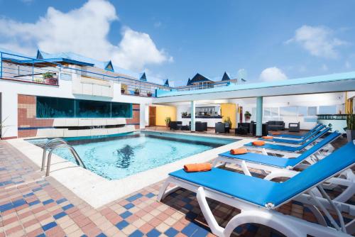 Фотографии гостиницы 
            Calypso Beach Hotel