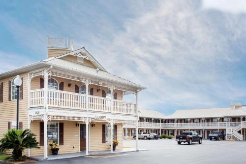 Фотография мотеля Super 8 by Wyndham Foley