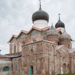 Фотография достопримечательности Михайло-Клопский монастырь