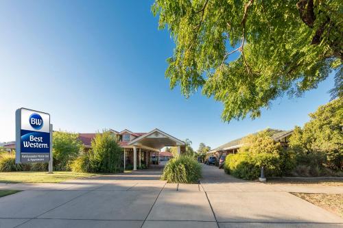 Фотография мотеля Best Western Ambassador Motor Inn & Apartments