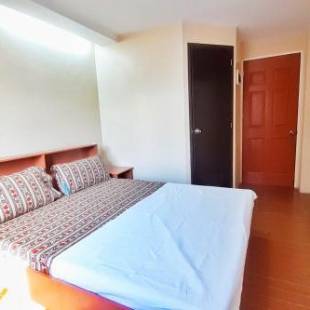 Фотографии гостиницы 
            OYO 592 La Briana Guest House