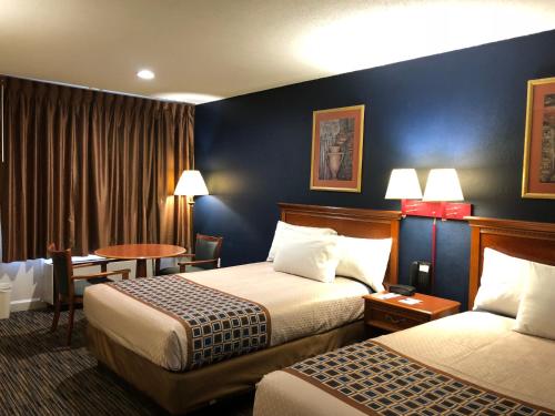 Фотография гостиницы Travelodge by Wyndham Williamsburg Colonial Area