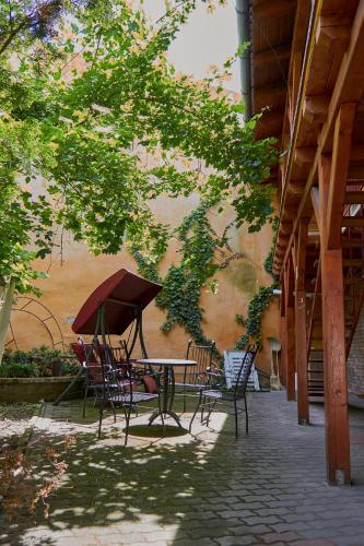 Фотографии мини отеля
King Arthur Panzió