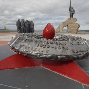 Фотография достопримечательности Мемориальный комплекс Первый ревком Чукотки