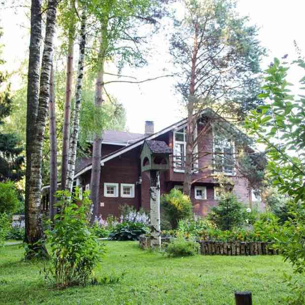 Фотография банкетного зала Зал ресторана русской кухни Изба Трапезная