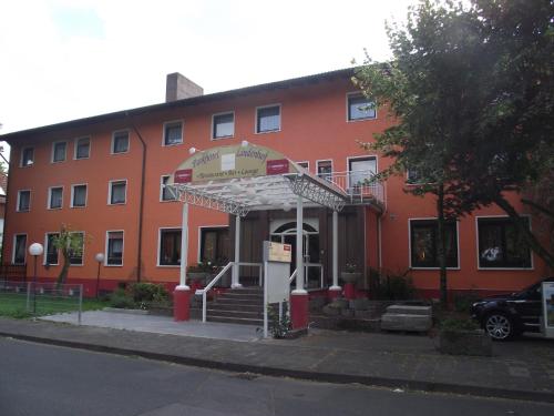 Фотография гостиницы Parkhotel Lindenhof - KOSTENLOSE PARKPLÄTZE