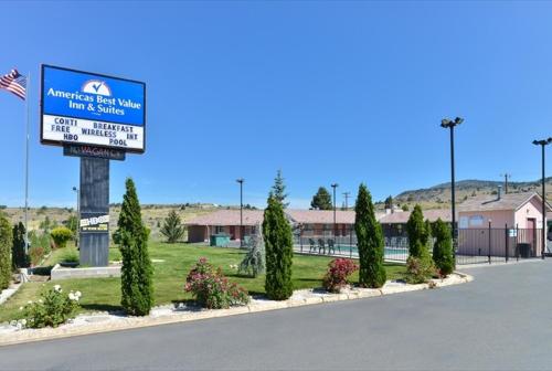 Фотография мотеля Americas Best Value Inn & Suites Klamath Falls