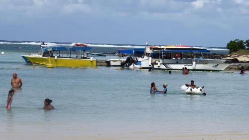Фотография мини отеля Azuri Tourist Residence