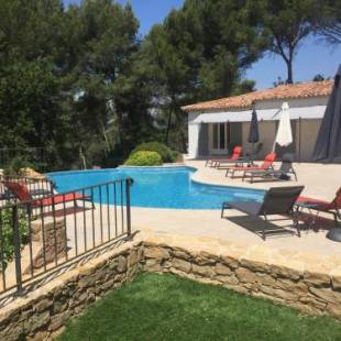 Фотографии гостевого дома 
            une Pause en Provence