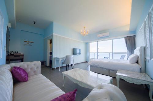 Фотография мини отеля Whitecaps B&B