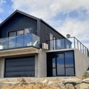 Фотографии гостевого дома 
            Galaxy Lakeview House