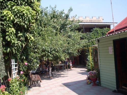 Фотографии гостевого дома
Ейск Калинина, 142