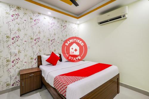 Фотографии гостиницы 
            OYO Flagship 71663 Rudra Guest Inn