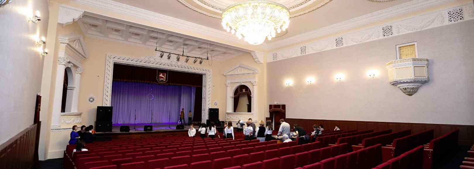 Фотография концертного зала Зрительный зал Городского дома культуры