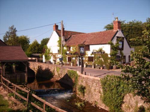 Фотография мини отеля The White Horse Inn