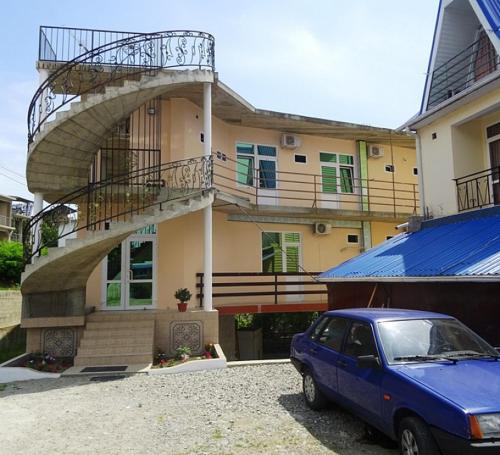 Фотография гостевого дома 1000 роз у Сусанны