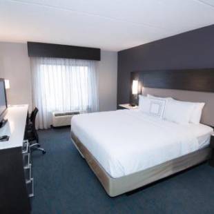 Фотографии гостиницы 
            Fairfield Inn & Suites Atlanta Airport North