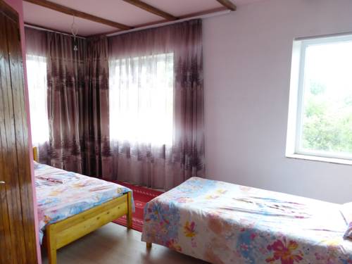 Фотографии мини отеля
Riverside Karakol