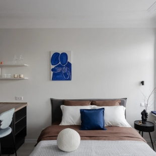 Фотография квартиры Апартаменты 1912 Студия с Изразцовой Печью и Шикарным Видом на Фонтанку