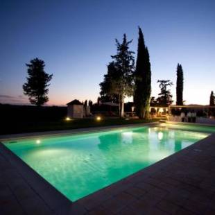 Фотографии гостевого дома
Guadalupe Tuscany Resort