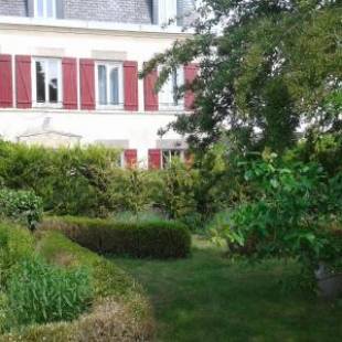 Фотографии мини отеля 
            une maison à la campagne