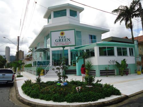 Фотографии гостиницы
The GREEN Hotel 60m Praia ENSEADA