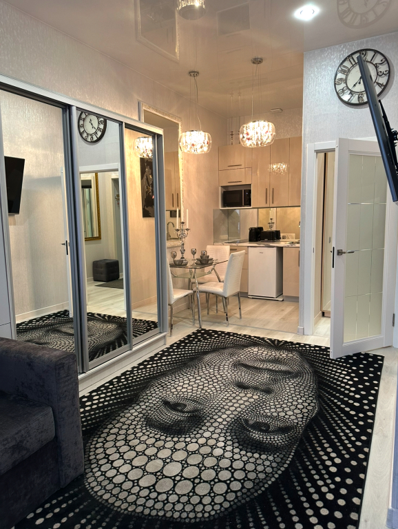 Фотография квартиры Квартира Большая Студия в Центре