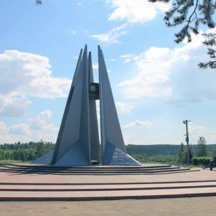 Фотография достопримечательности Мемориал ухтинцам, погибшим на фронтах Великой Отечественной войны