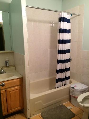 Фотография гостиницы Manhattan Bowery Lodge