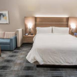 Фотографии гостиницы
Holiday Inn Express & Suites - Houston Westchase - Westheimer, an IHG Hotel