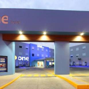 Фотографии гостиницы 
            One Oaxaca Centro