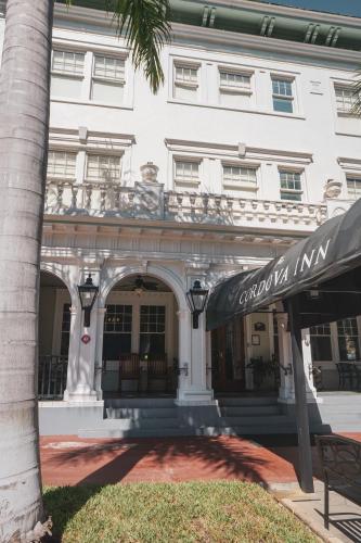 Фотографии гостиницы 
            New Hotel Collection Downtown St Pete