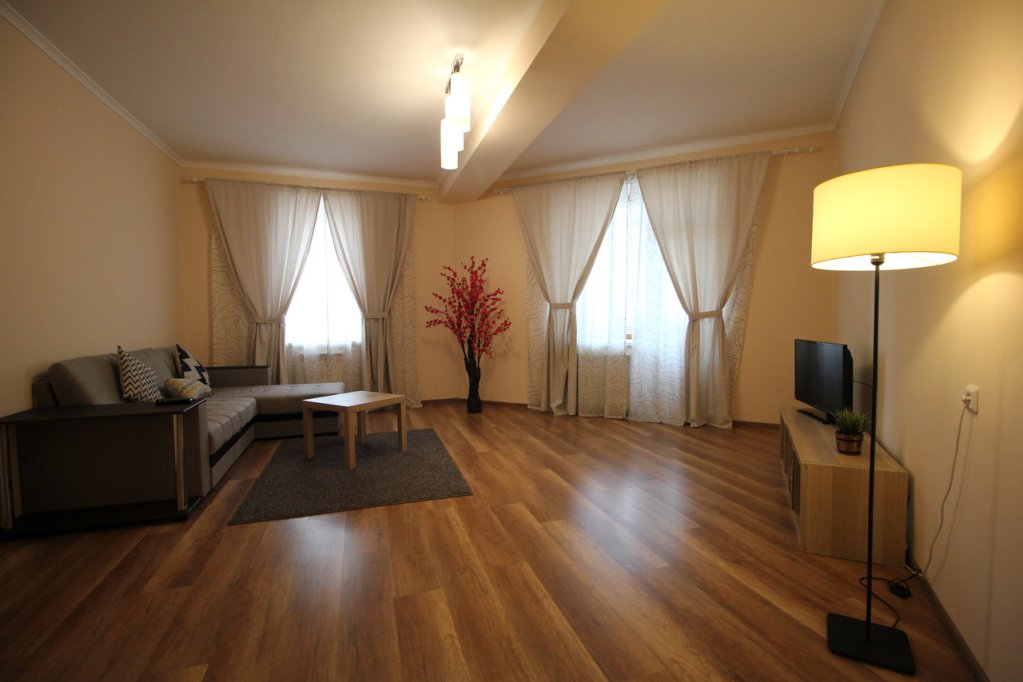 Фотография квартиры Апартаменты 2-комн Квартира 90 м2 на Булгакова