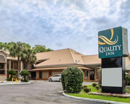 Фотография мотеля Quality Inn near Manatee Springs State Park