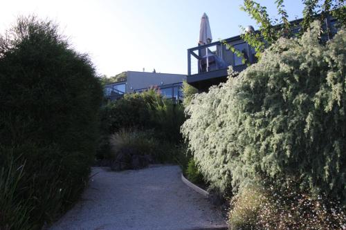 Фотография гостевого дома Breakers Holiday House