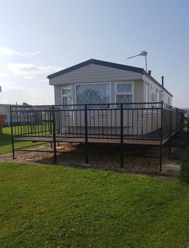 Фотография гостевого дома Goodwin's static caravan