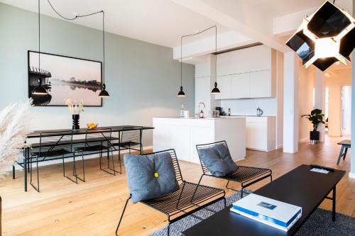 Фотографии апарт отеля
By The Pier apartments - Into This Place