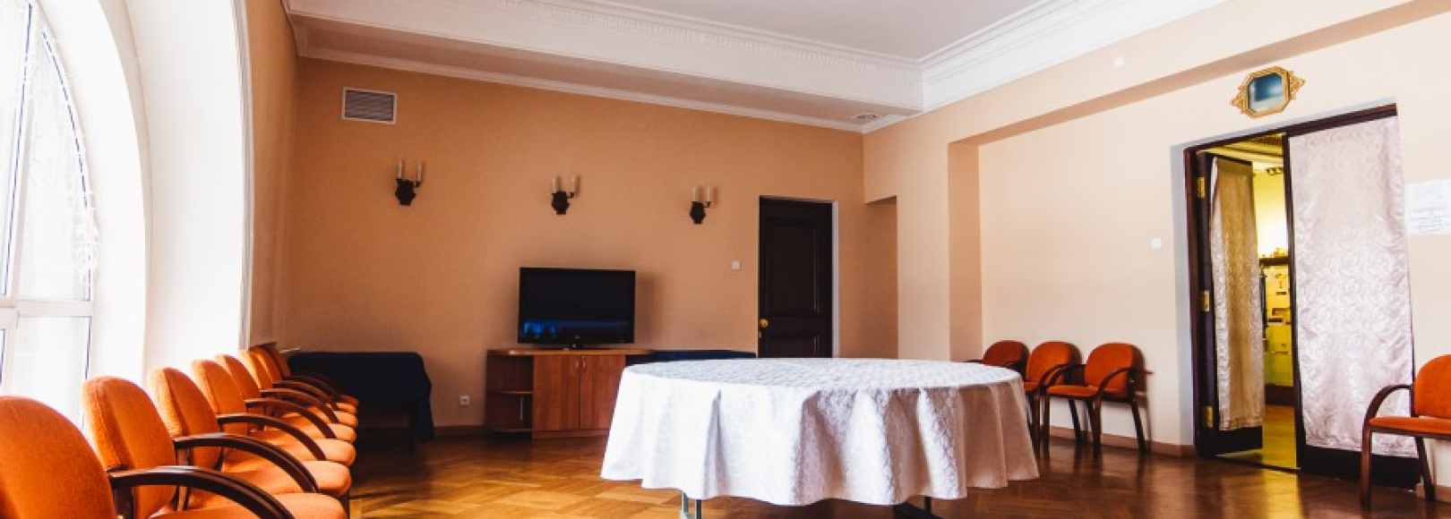 Фотография банкетного зала Центр культуры и искусств Верх-Исетский Гостиная