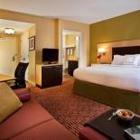 Фотография гостиницы TownePlace Suites by Marriott Garden City