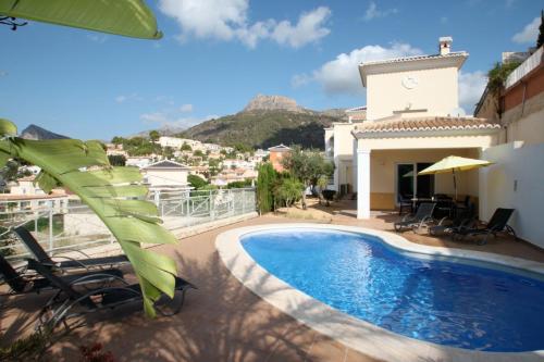 Фотография гостевого дома Canuta Mar 14- two story holiday home villa in Calpe