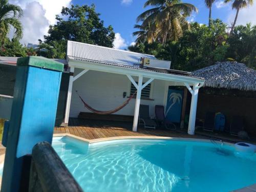 Фотография гостевого дома Lagon Sainte-Anne : au calme et à 2 pas des plages