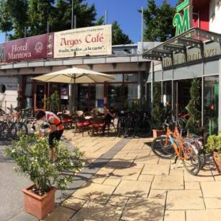 Фотографии гостиницы
Hotel Mantova