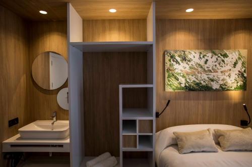 Фотография гостевого дома Hostal Sevilla Santa Justa - Adults only