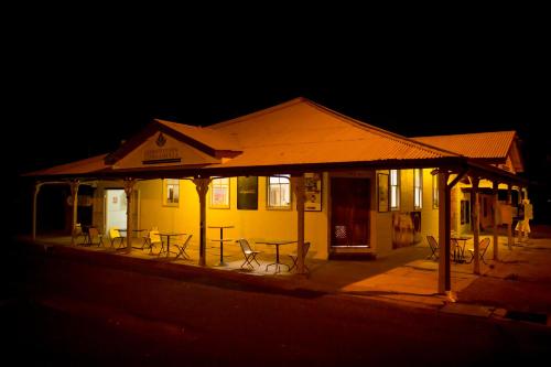 Фотография гостиницы Club Boutique Hotel Cunnamulla