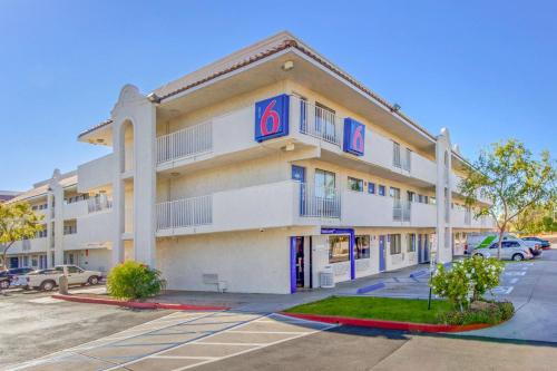 Фотография гостиницы Motel 6-Phoenix, AZ - West