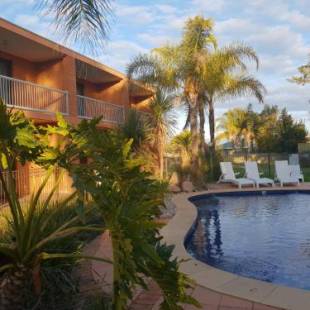 Фотографии мотеля
Crystal Fountain Motel Albury