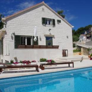 Фотографии гостевого дома
Holiday Home Nevista